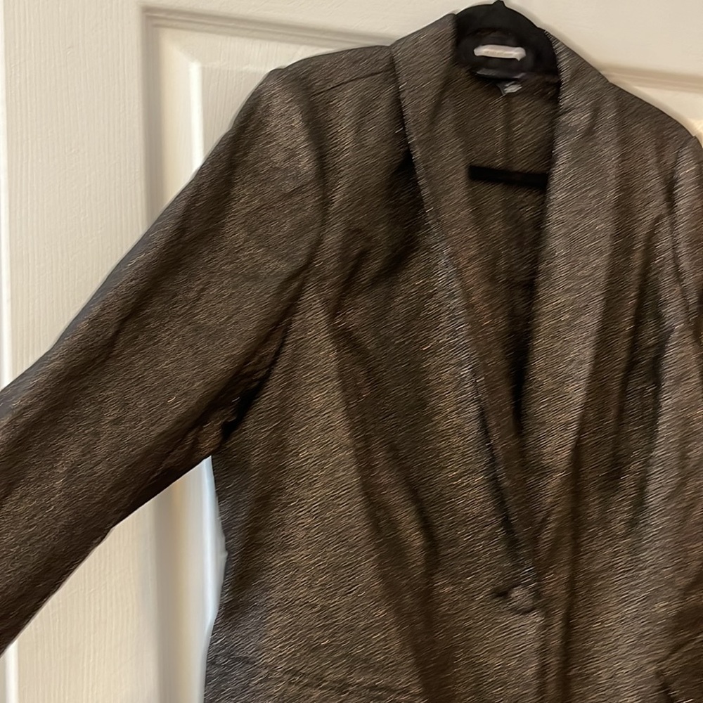 Black and Gold Blazer - Picture 2 of 7
